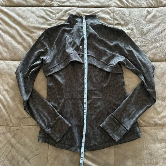 NWOT Lululemon Define Jacket - Picture 12 of 16
